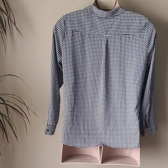 Apt.9 blouse sz.XL Black/White Houndstooth print polyester - Picture 3 of 11